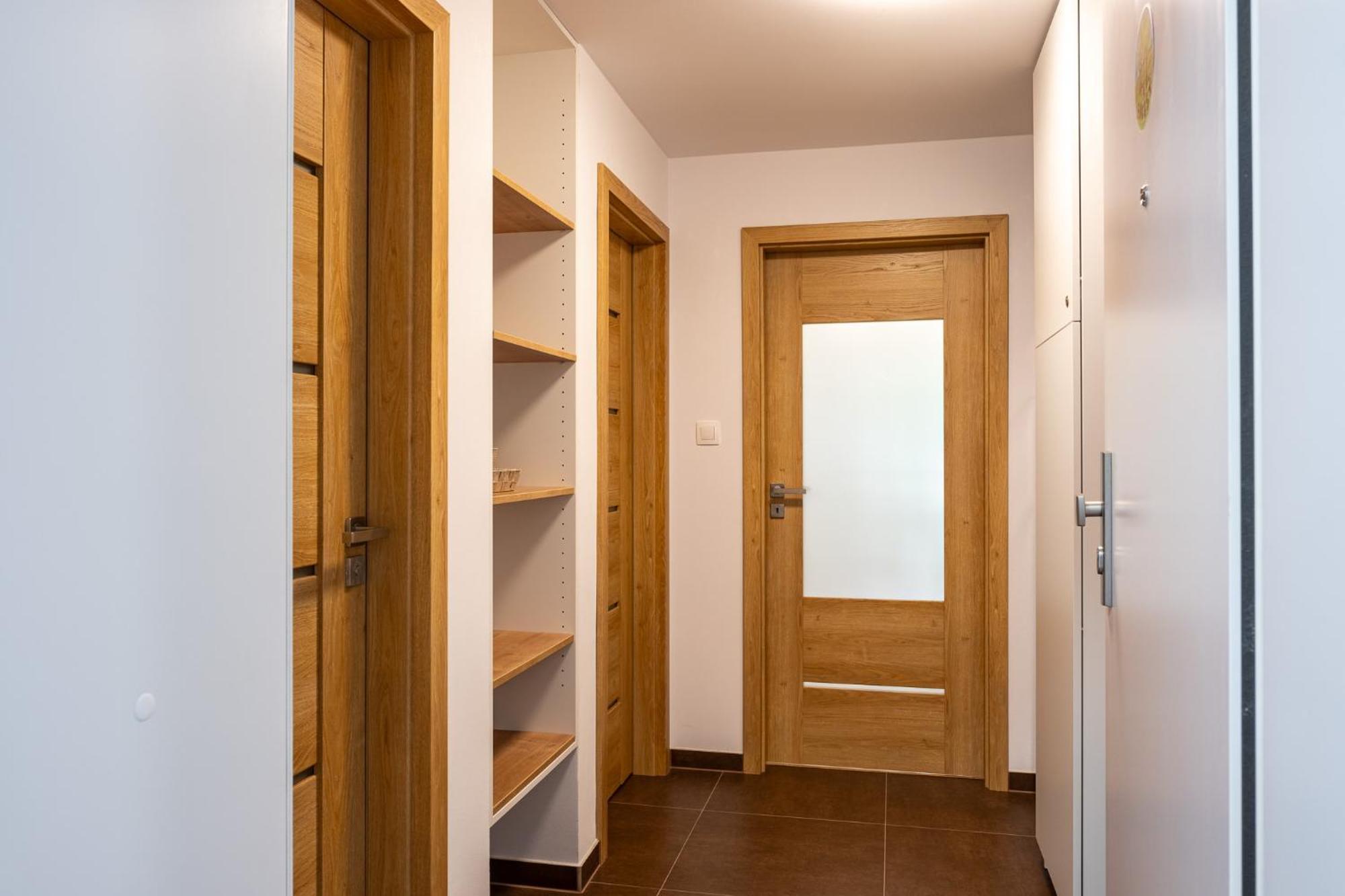 Forest Apartment With Sauna Яхимів Екстер'єр фото